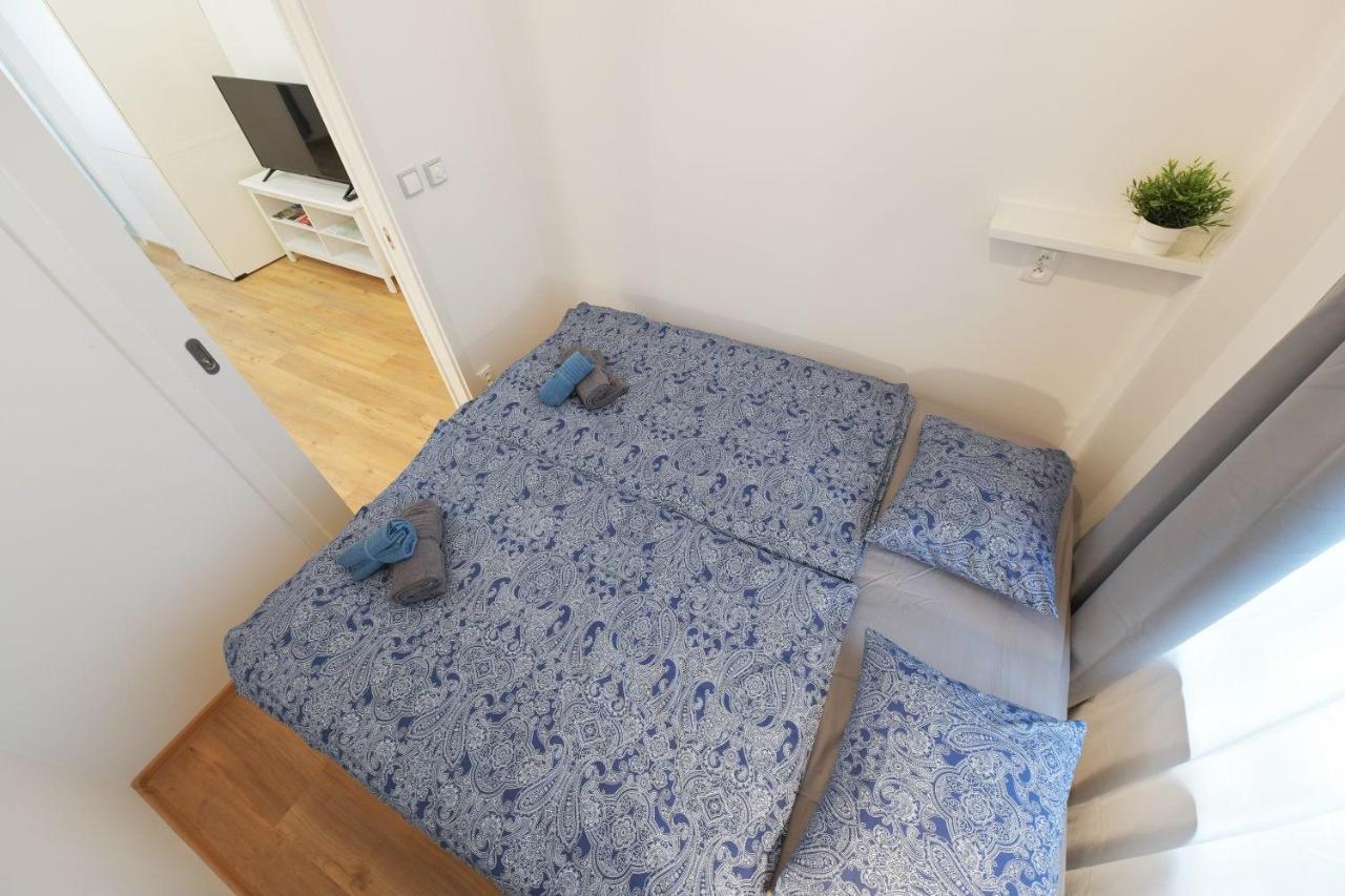 Duplex Apartment Prague Extérieur photo