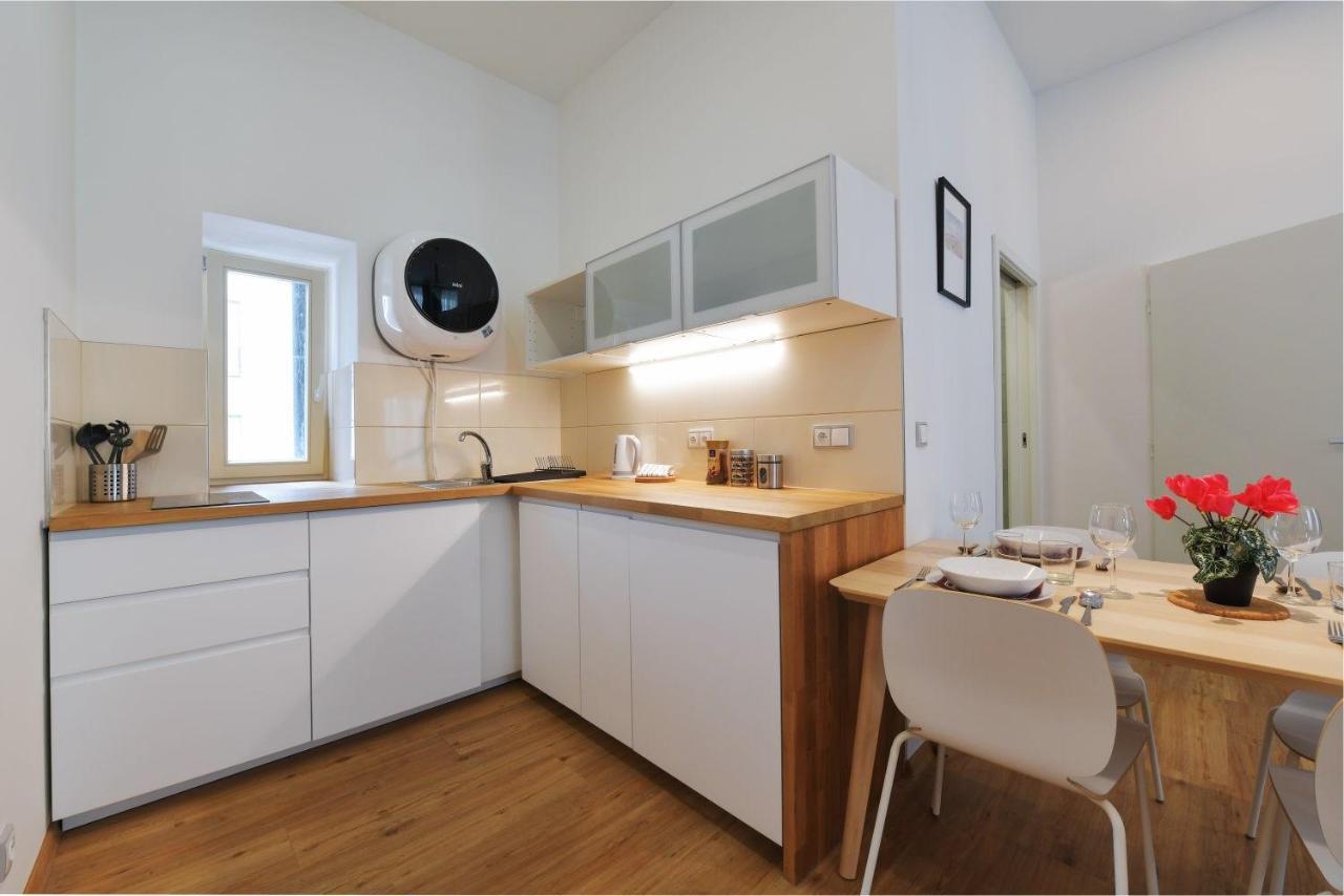 Duplex Apartment Prague Extérieur photo