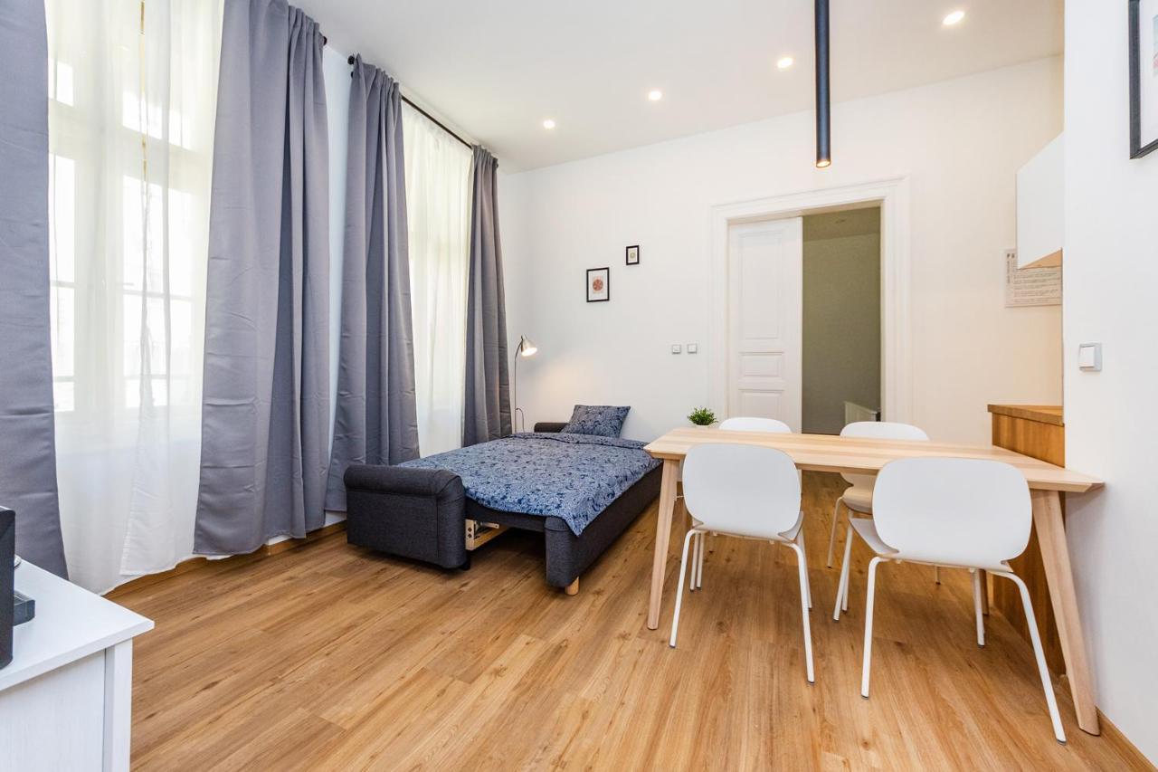 Duplex Apartment Prague Extérieur photo